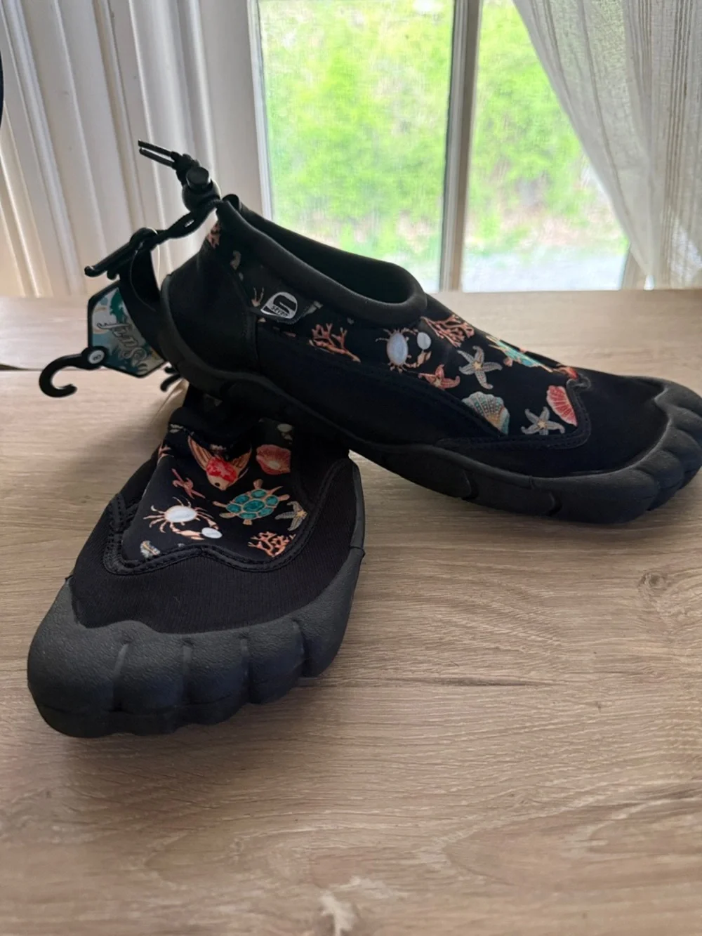 Women's Sea Life Print Water Shoes - Slip-On Aqua Socks with Drawstring size-8